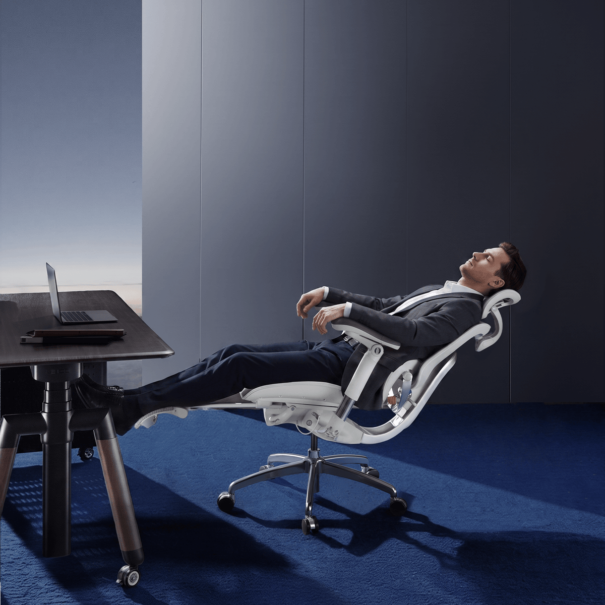 Doro C300 Ultra V2 Zero-Gravity Ganzkörper-adaptiver ergonomischer Stuhl